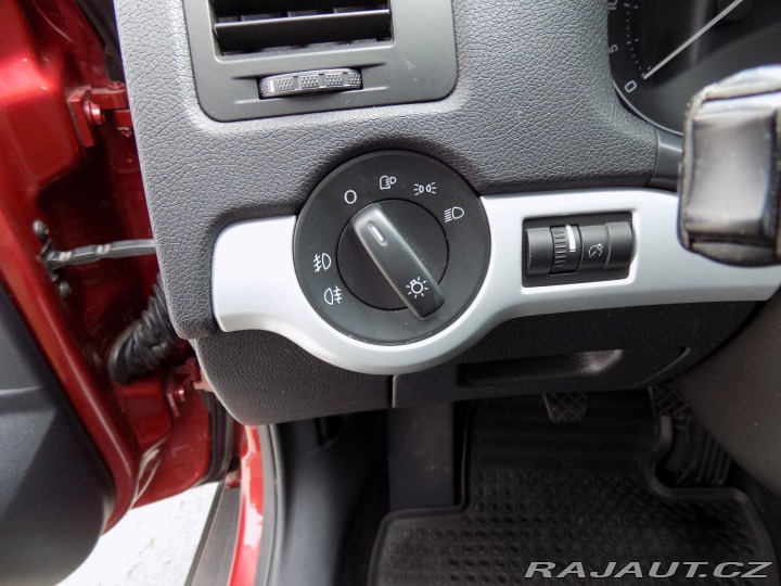 Škoda Octavia 2.0TDI/Scout/4x4/xenony/ 2008