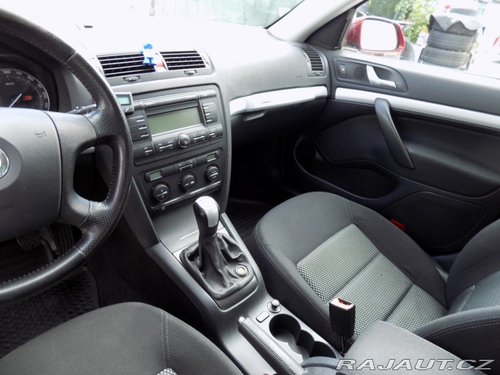 Škoda Octavia 2.0TDI/Scout/4x4/xenony/ 2008