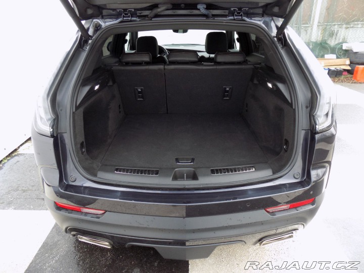 Cadillac Ostatní modely XT4 2.0i/AWD/Full-Led/NAVI/ 2022