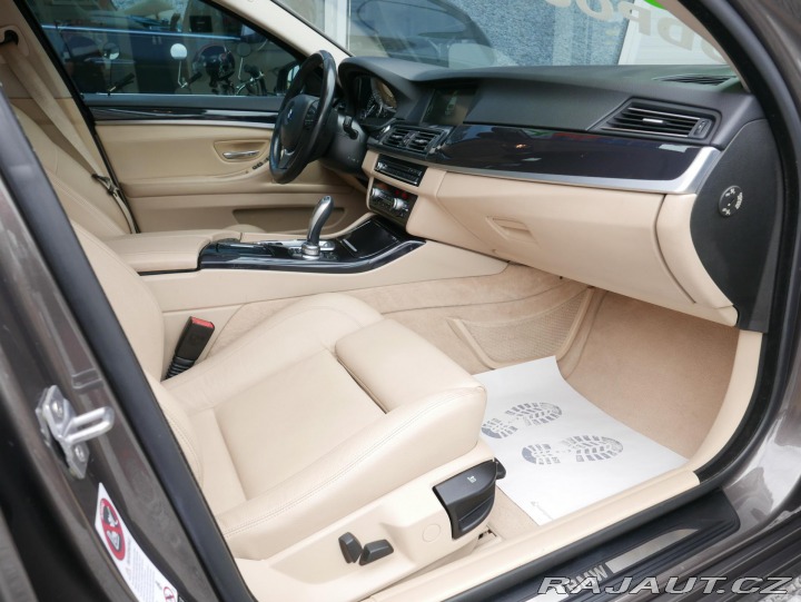 BMW 5 525d xDrive Automat REZER 2012