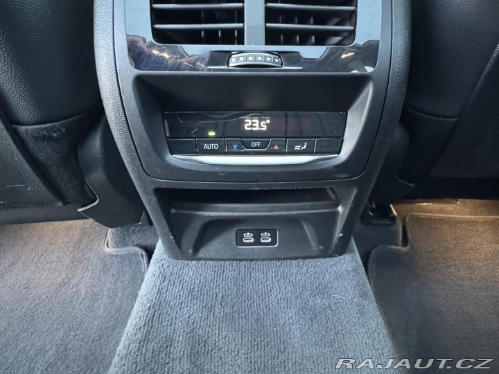 BMW X3 20d LASER,PANO,HUD,servis 2023