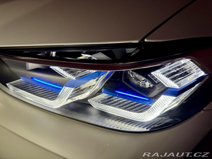 BMW X3 20d LASER,PANO,HUD,servis 2023