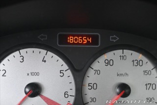 Peugeot 206 1,6 i 16V 80kW TAŽNÉ 2003