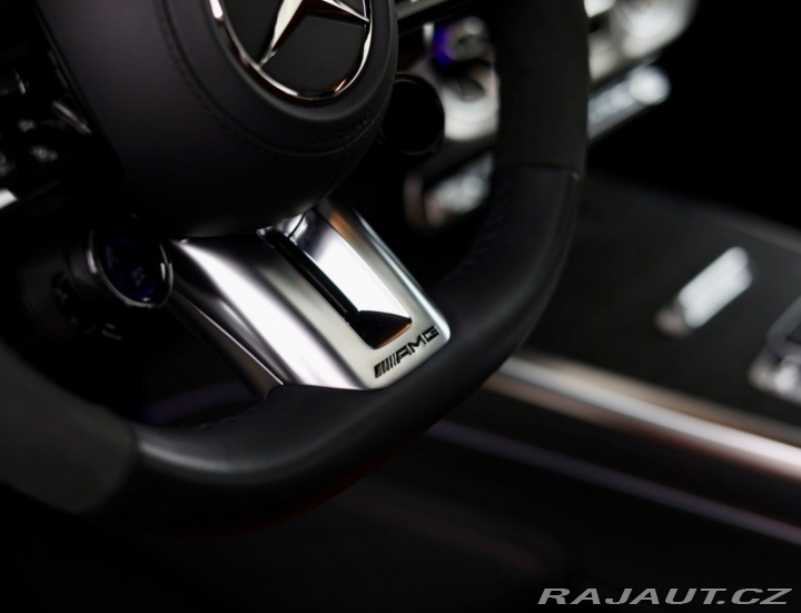 Mercedes-Benz G G63 AMG 4-Matic | Faceli 2024