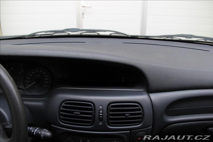 Renault Mégane 1,4 95PS  Authentique 2002