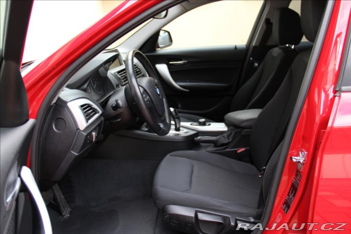 BMW 1 1,6 116i Turbo 136PS  A/T 2011