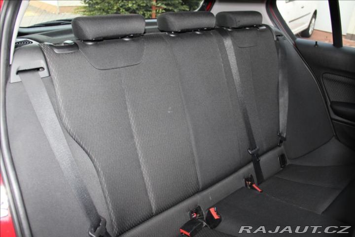 BMW 1 1,6 116i Turbo 136PS  A/T 2011