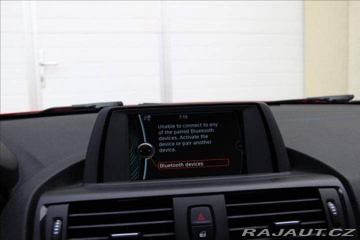 BMW 1 1,6 116i Turbo 136PS  A/T 2011