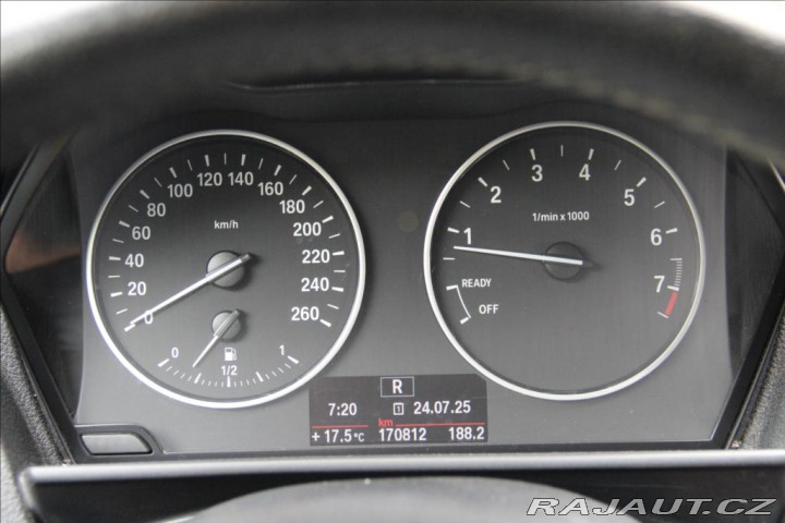 BMW 1 1,6 116i Turbo 136PS  A/T 2011