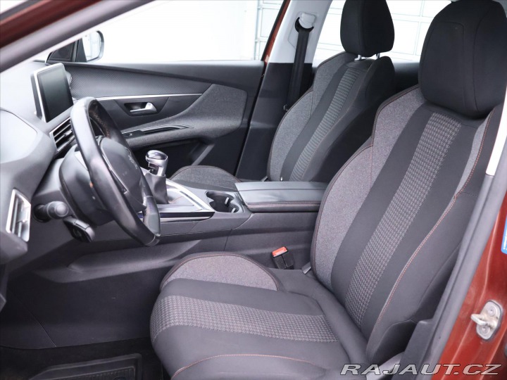 Peugeot 3008 1,2 PT 96kW Allure CZ 1.M 2017