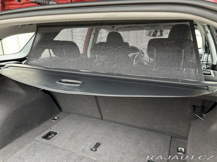 Hyundai i40 1,7   CRDi, NOVÁ STK 120t 2015