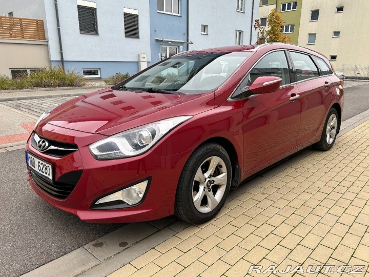 Hyundai i40 1,7   CRDi, NOVÁ STK 120t 2015