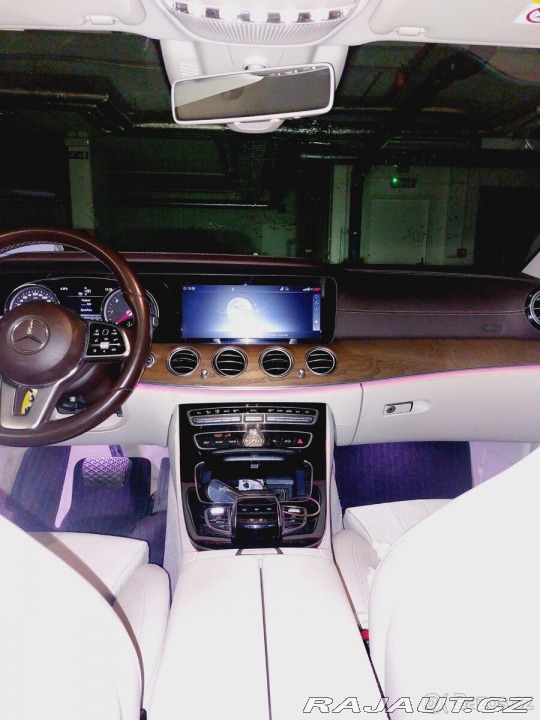 Mercedes-Benz E 2,0   220d, 213 exclusive 2018