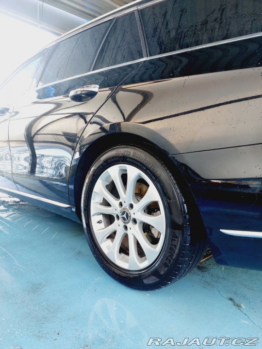 Mercedes-Benz E 2,0   220d, 213 exclusive 2018