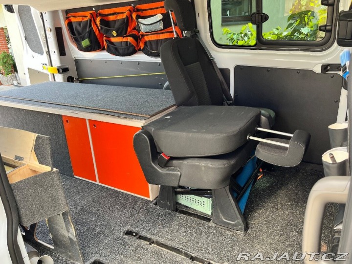 Ford Transit custom 2018 L2H1 125 kw 6 2018