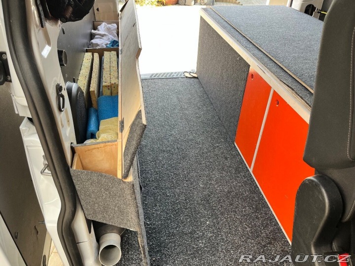 Ford Transit custom 2018 L2H1 125 kw 6 2018