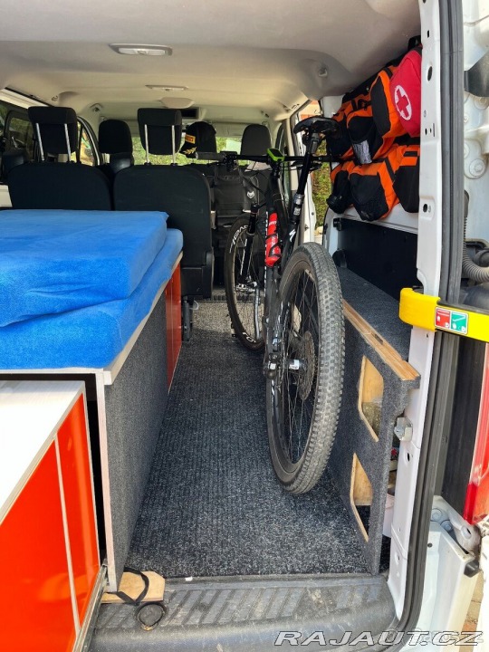 Ford Transit custom 2018 L2H1 125 kw 6 2018