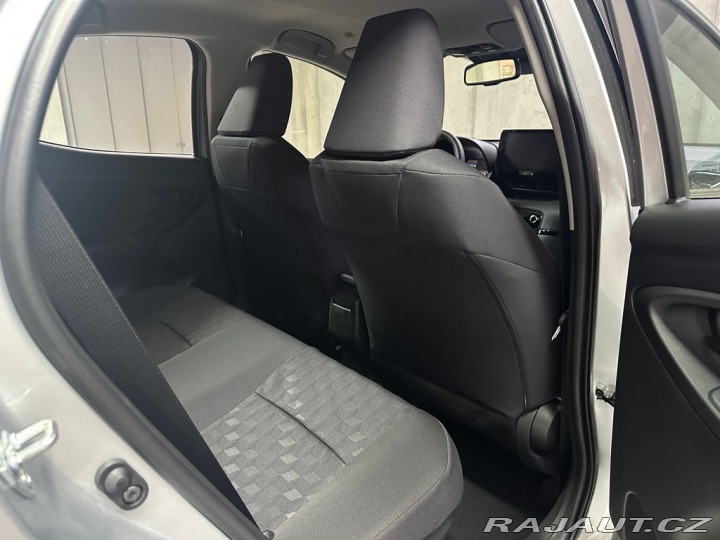 Toyota Yaris Comfort 1.5 Hybrid e-CVT 2024