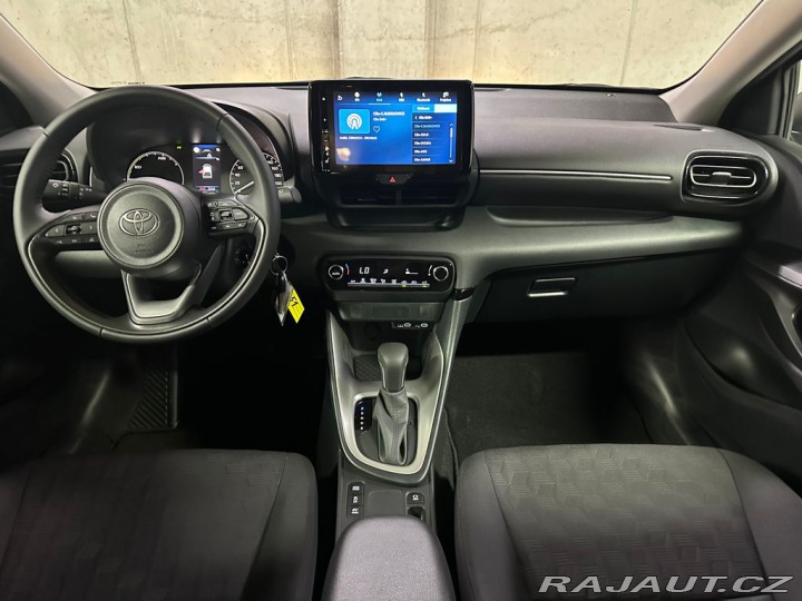 Toyota Yaris Comfort 1.5 Hybrid e-CVT 2024