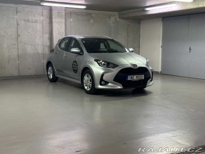 Toyota Yaris Comfort 1.5 Hybrid e-CVT 2024