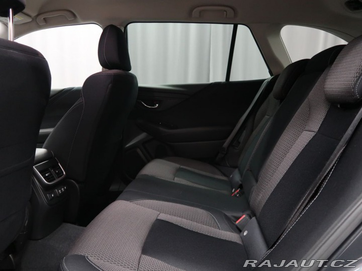 Subaru Outback ACTIVE 4X4 AWD. Ve výrobě 2025