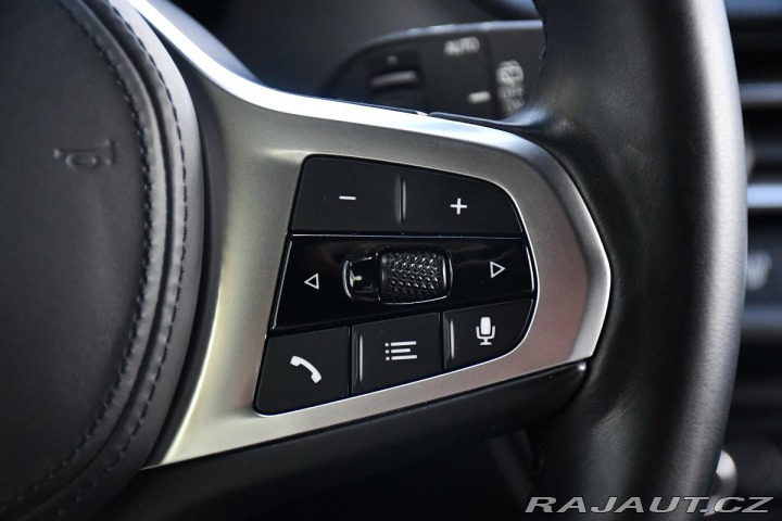 BMW 1 116d ČR TAŽNÉ HUD M-SPORT 2020