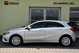 Mercedes-Benz A 180 VYHŘ. SEDAČKY PARK SE 2013
