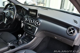 Mercedes-Benz A 180 VYHŘ. SEDAČKY PARK SE 2013