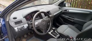Opel Astra (Station Wagon 1.6 16V) 2005