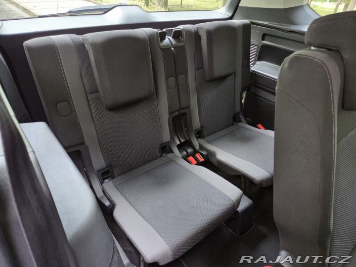 Volkswagen Touran 5T1 2016