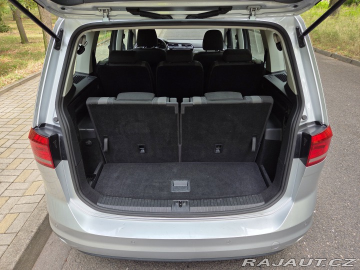 Volkswagen Touran 5T1 2016