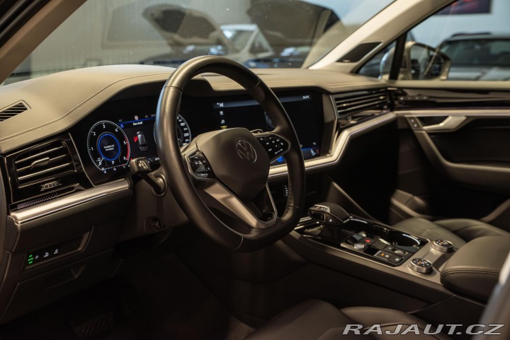 Volkswagen Touareg 3.0 TDI 210 kW Elegance v 2021