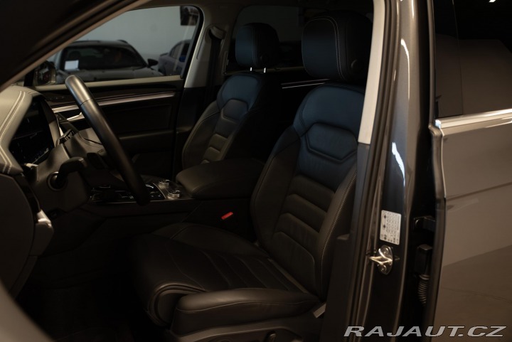 Volkswagen Touareg 3.0 TDI 210 kW Elegance v 2021