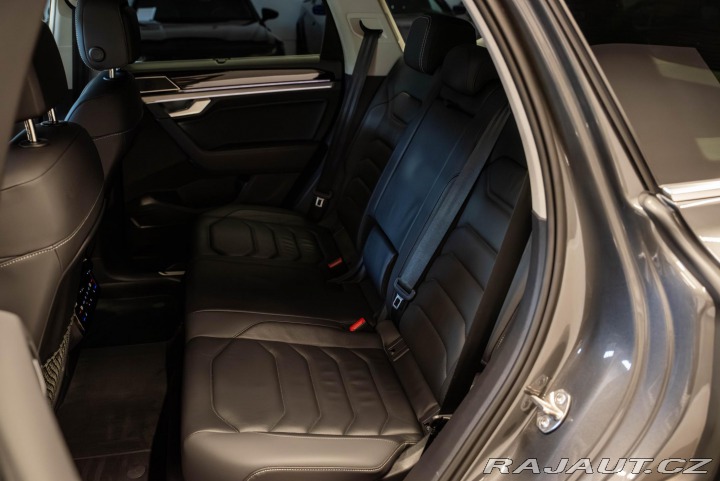 Volkswagen Touareg 3.0 TDI 210 kW Elegance v 2021