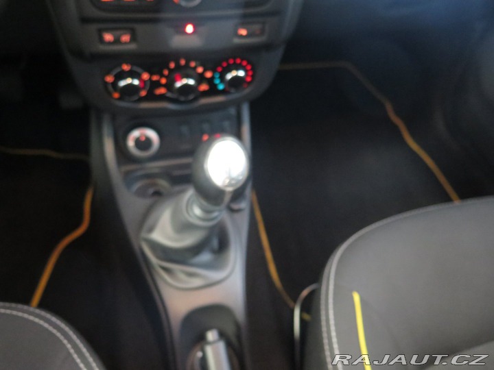 Dacia Duster 1.6 16V,4x4,klima, Altitu 2015