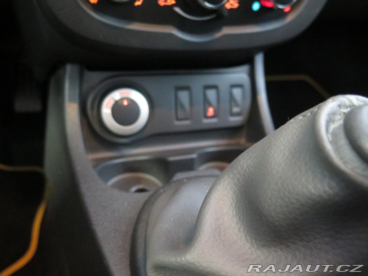 Dacia Duster 1.6 16V,4x4,klima, Altitu 2015