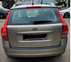 Kia Ceed 2011
