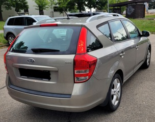 Kia Ceed 2011