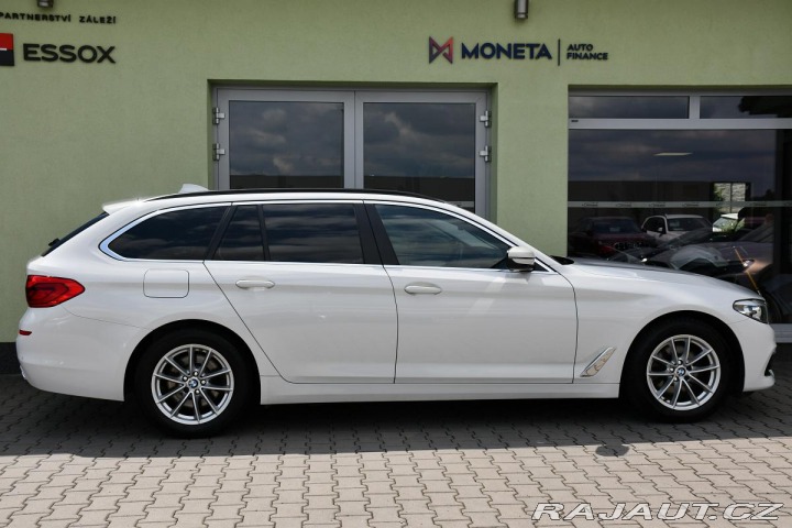 BMW 5 520d xD SERV. KNÍŽKA A/T 2019