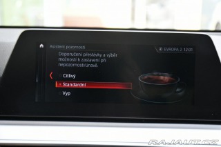 BMW 5 520d xD SERV. KNÍŽKA A/T 2019
