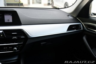 BMW 5 520d xD SERV. KNÍŽKA A/T 2019