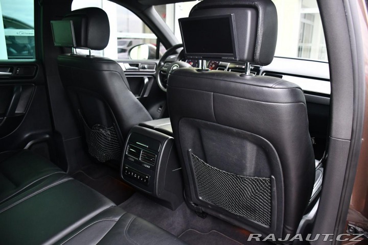 Volkswagen Touareg 3.0TDi 4M A/T VZDUCH TAŽN 2011