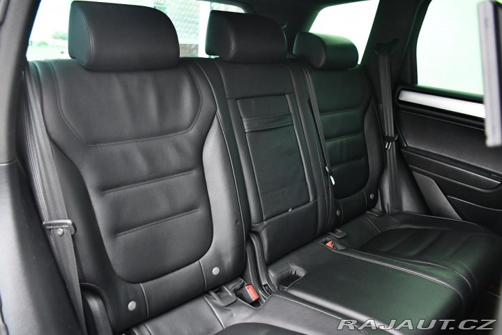 Volkswagen Touareg 3.0TDi 4M A/T VZDUCH TAŽN 2011
