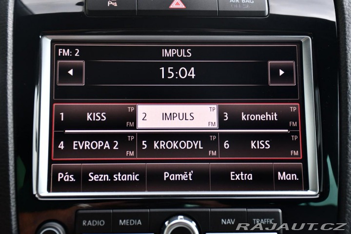Volkswagen Touareg 3.0TDi 4M A/T VZDUCH TAŽN 2011