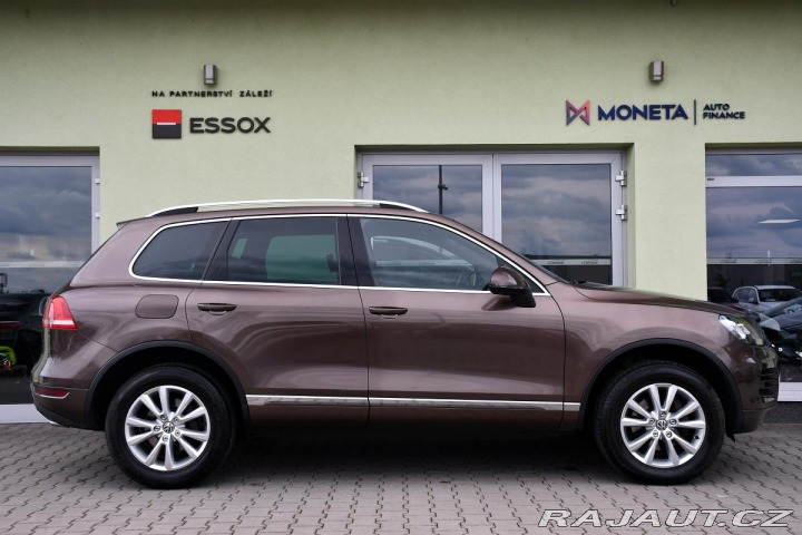 Volkswagen Touareg 3.0TDi 4M A/T VZDUCH TAŽN 2011