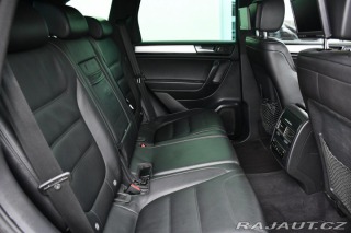 Volkswagen Touareg 3.0TDi 4M A/T VZDUCH TAŽN 2011