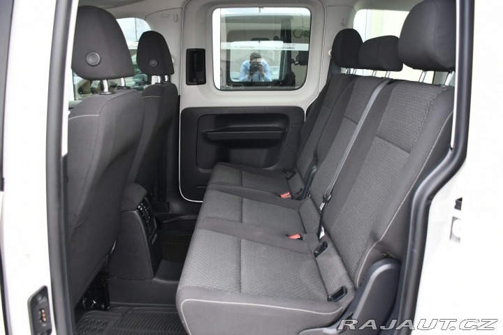 Volkswagen Caddy 2.0TDi TAŽNÉ 2xKOLA ČR 2018