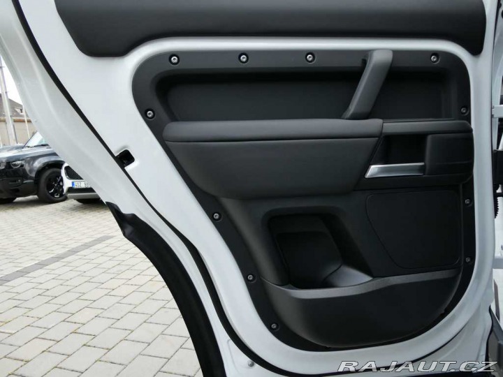 Land Rover Defender 110 3,0 S D200 *BLACK FRI 2025