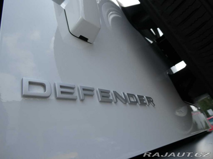 Land Rover Defender 110 3,0 S D200 4x4 automa 2025