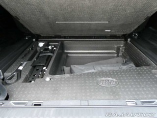 Land Rover Defender 110 3,0 S D200 4x4 automa 2025